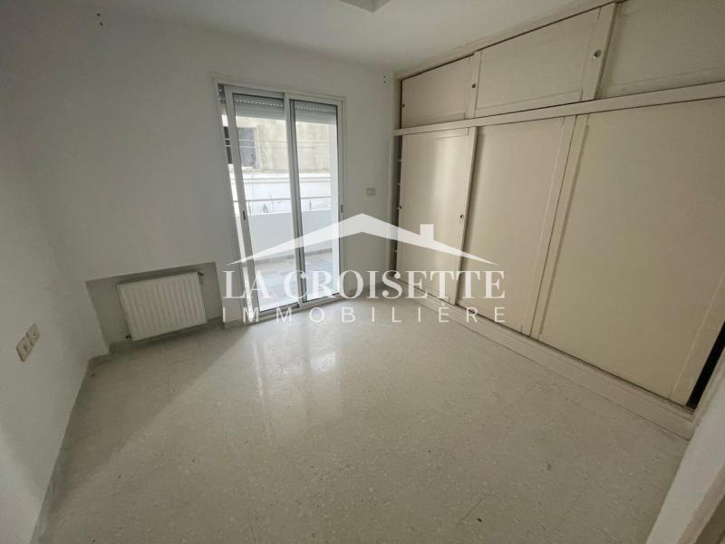 Appartement S+3 à Ain Zaghouan Nord
